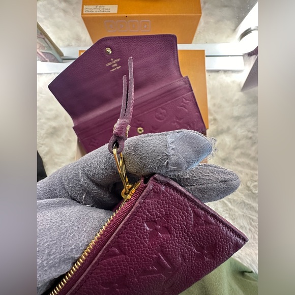 AUTHENTIC LV Empriente LONG WALLET W/ INSERT - Picture 5 of 11